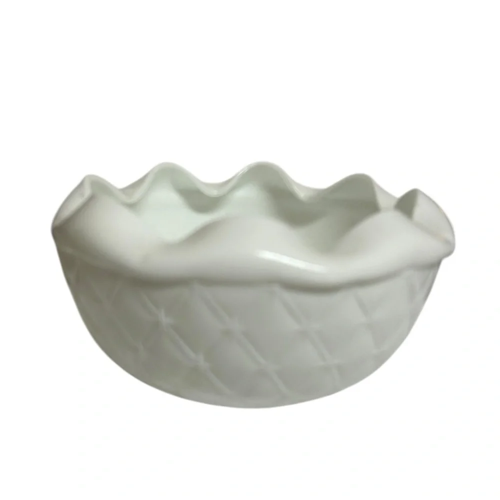 Vintage Indiana Milk Glass Duette Rose Bowl Diamond Quilt Crimped Ruffle Edge